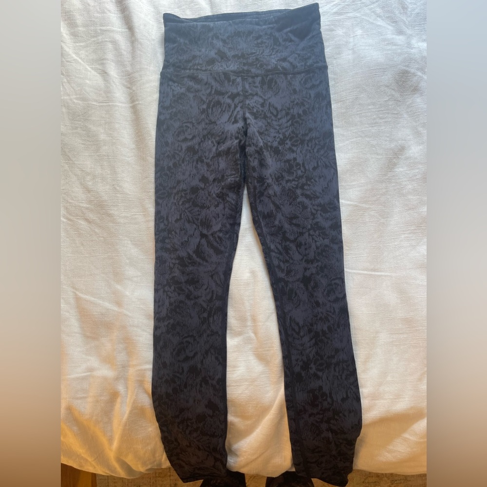 Athleta Elation Textured Tight Leggings with Matching Sports Bra